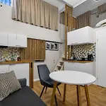 Humblebee Nest Muranow