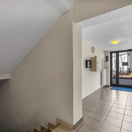 Humblebee Nest Muranow Appartement