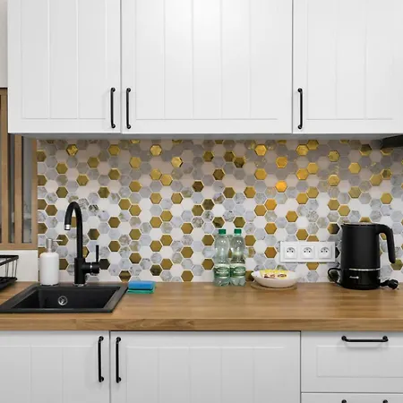 Humblebee Nest Muranow * Warszawa