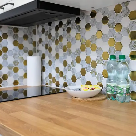 Humblebee Nest Muranow *